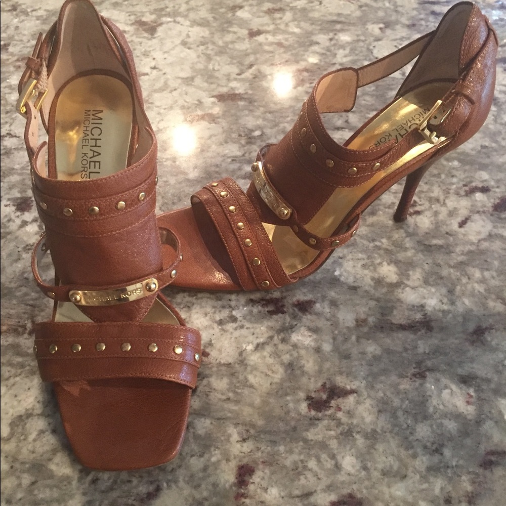 Micheal Kors high heels size 7